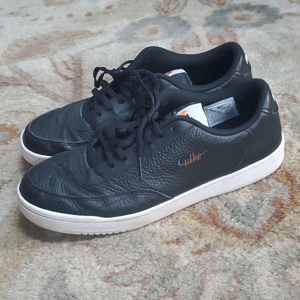 Nike Court Vintage premium black sneakers